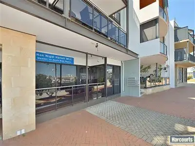 Fourth view of Homely unit listing, 2/30 Spinnaker Quay, Mandurah WA 6210