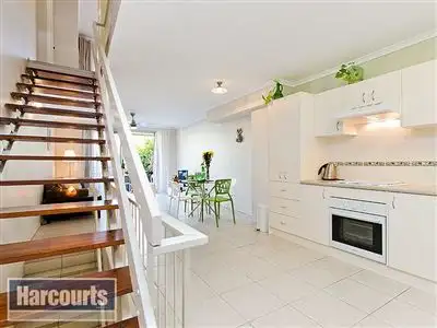 Main view of Homely unit listing, 4/32 Garrick Terrace, Herston QLD 4006