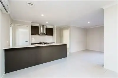 Seventh view of Homely house listing, 7 Alimia Rise, Lalor VIC 3075