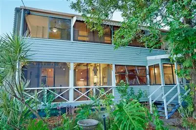 9 Garrick Street, West End QLD 4810
