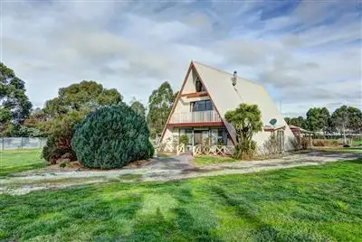 29 Stuart Street, Beaufort VIC 3373
