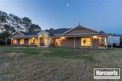 Main view of Homely house listing, 28 Greenmist Crescent, Cranbourne South VIC 3977