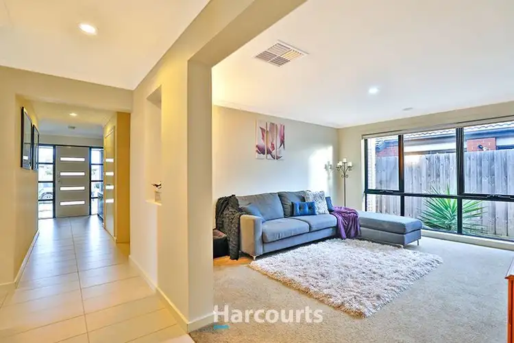 Sixth view of Homely house listing, 10 Luke Court, Koo Wee Rup VIC 3981