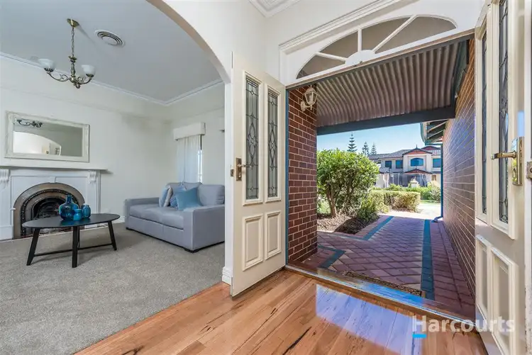 Sixth view of Homely house listing, 2 Marlborough Way, Quinns Rocks WA 6030