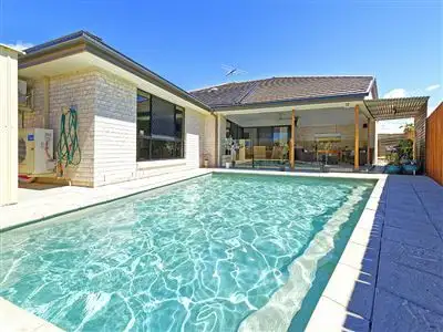10 Mondial Drive, Warner QLD 4500