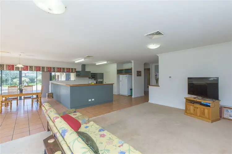 Seventh view of Homely house listing, 19 Crystal Place, Wattle Grove WA 6107