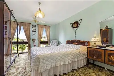 Sixth view of Homely house listing, 1 Paranda Court, Vermont VIC 3133