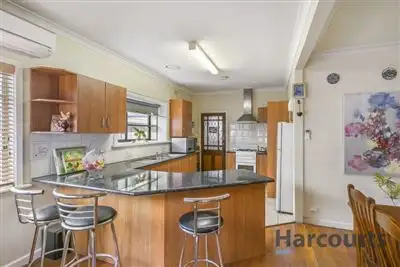 Fourth view of Homely house listing, 7 Woorite Place, Keilor East VIC 3033