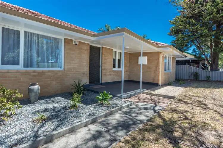 44 Fernhurst Crescent
