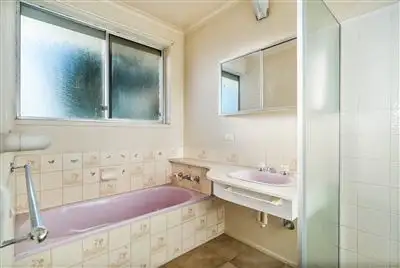 Fifth view of Homely house listing, 3 Morley Court, Frankston VIC 3199