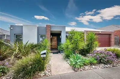 Main view of Homely house listing, 21 Lauderdale Drive, Craigieburn VIC 3064