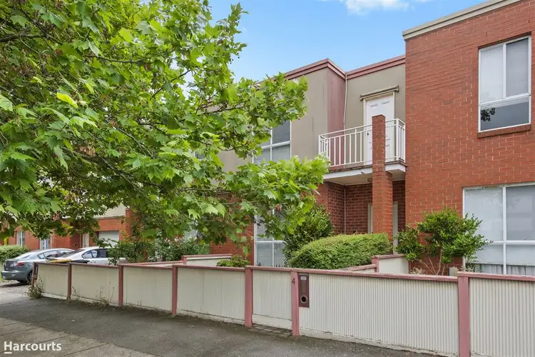 4/502 Lydiard Street North, Soldiers Hill VIC 3350