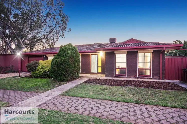 10 Woolaston Road, Salisbury Downs SA 5108