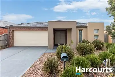 6 Brockman Street, Cranbourne East VIC 3977