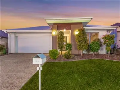 4 Melville Parade, North Lakes QLD 4509
