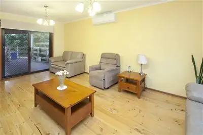 Fourth view of Homely unit listing, 1/9 Micheala Court, Langwarrin VIC 3910