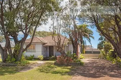 8 Whitton Street, West Busselton WA 6280