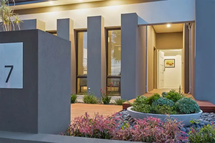 Main view of Homely house listing, 7 Cusack Way, Kardinya WA 6163