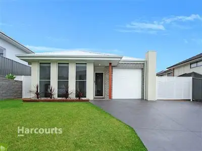 5 Elizabeth Circuit, Flinders NSW 2529