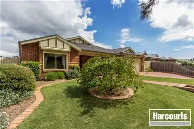 47 Sunningdale Crescent, Cranbourne VIC