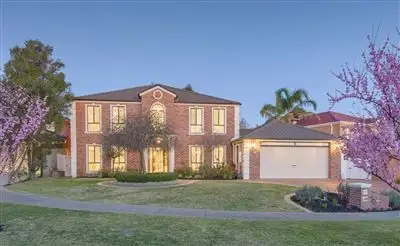 16 Garland Rise, Rowville VIC 3178