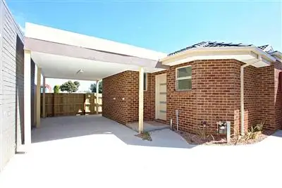 Second view of Homely unit listing, 4/3 Poplar Street, Thomastown VIC