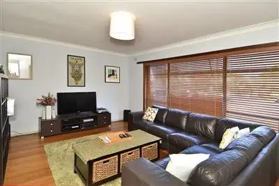 Second view of Homely house listing, 7 Pinder Crt, St Albans Park VIC