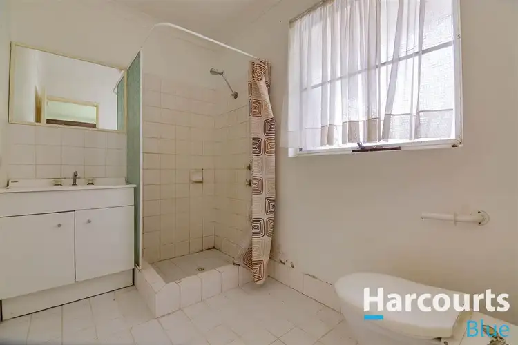 Seventh view of Homely house listing, 32 Marshwood Retreat, Bibra Lake WA 6163