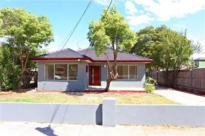 Main view of Homely house listing, 5 Spring Street, Thomastown VIC 3074