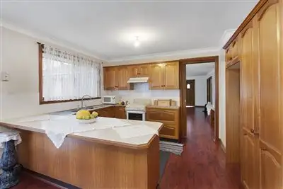 Fifth view of Homely house listing, 6 Linden Place, Seven Hills NSW