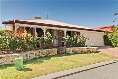 30 Riverbank Drive, Gosnells WA