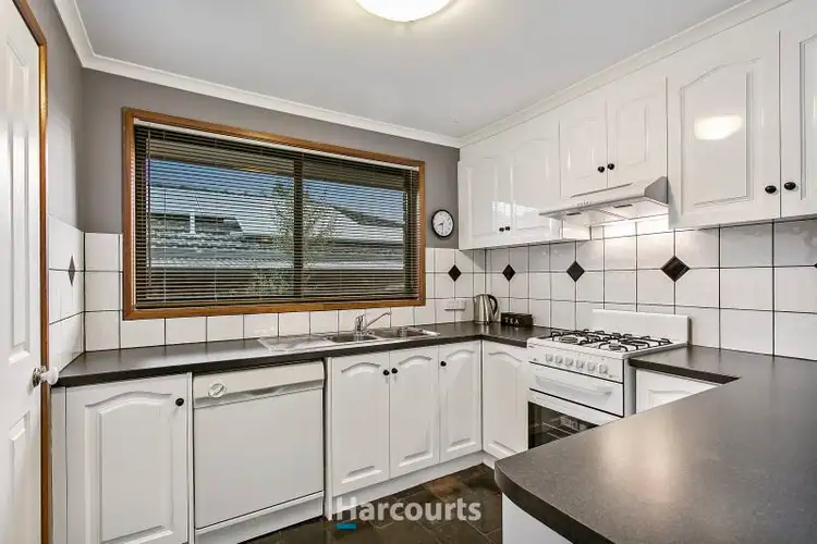 Fifth view of Homely house listing, 17 Gerard Court, Pakenham VIC 3810