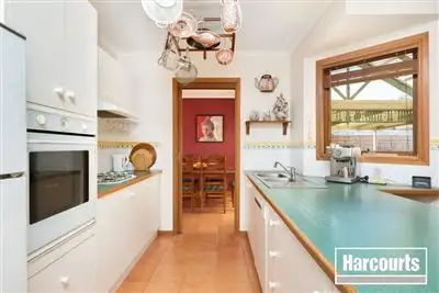 Fourth view of Homely house listing, 107 Earlsfield Drive, Berwick VIC 3806