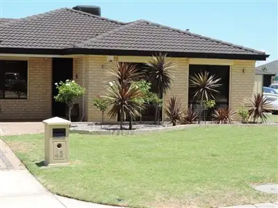43 Feeney Gardens, High Wycombe WA