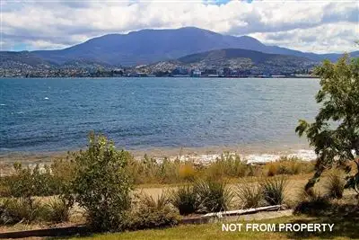 3 Dillon Street, Bellerive TAS