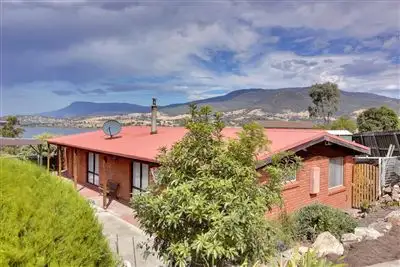 8 Thompson Crescent, Bridgewater TAS 7030