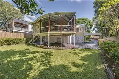 50 Macaulay Street, Coorparoo QLD 4151