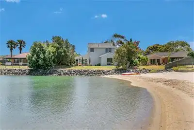 5 Ketch Place, Encounter Bay SA 5211