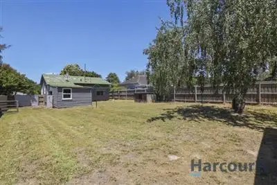 Seventh view of Homely house listing, 7 Centre Avenue, Warragul VIC 3820