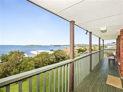30 Heggerton Street, Mccracken SA 5211