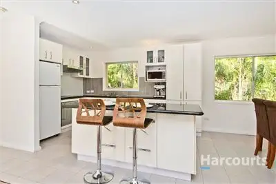 Sixth view of Homely house listing, 2 Kaldo Grove, Ferny Hills QLD 4055