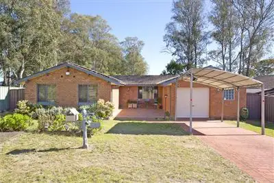 7 Pavey Place, Cranebrook NSW 2749