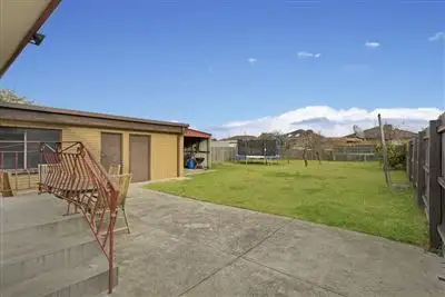 Fifth view of Homely house listing, 11 Riverside Avenue, Avondale Heights VIC 3034