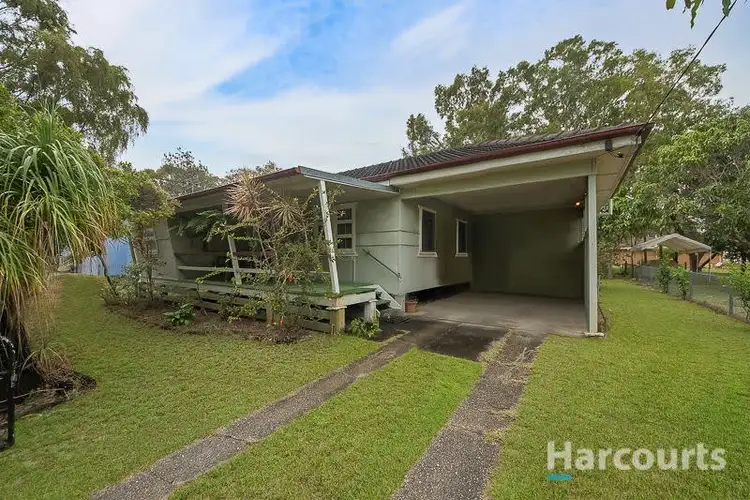 17 Second Avenue, Beachmere QLD 4510