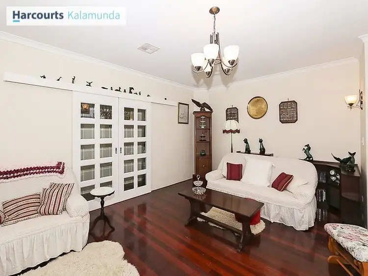 Sixth view of Homely house listing, 5 Canter Court, Orange Grove WA 6109