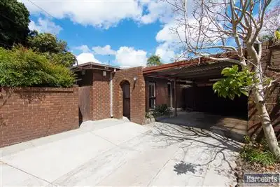 2 Carlisle Court, Frankston VIC 3199