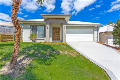 7 Tewantin Way, Waterford QLD 4133
