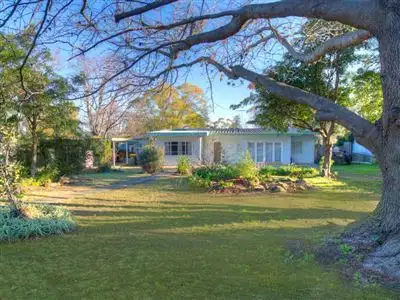 27 Amaroo Avenue, Mount Colah NSW 2079