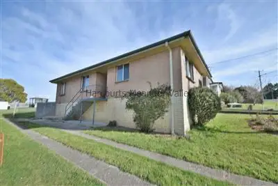 22 Gay St, Deloraine TAS 7304
