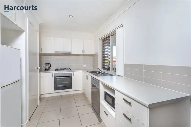 3 Madison Avenue, North Lakes QLD 4509